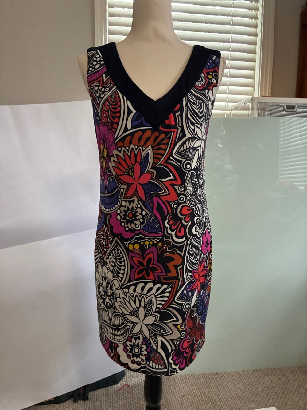 Trina Turk Black Floral-Print Sleeveless Mini Dress